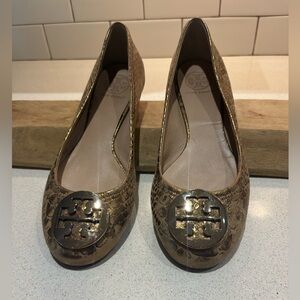 Tory Burch Metallic Gold Flat Reva ~ Size 7 1/2